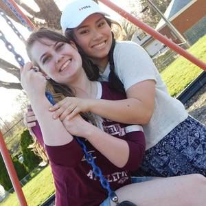 Meet your Posher, Victoria